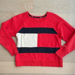 Tommy vintage sweater